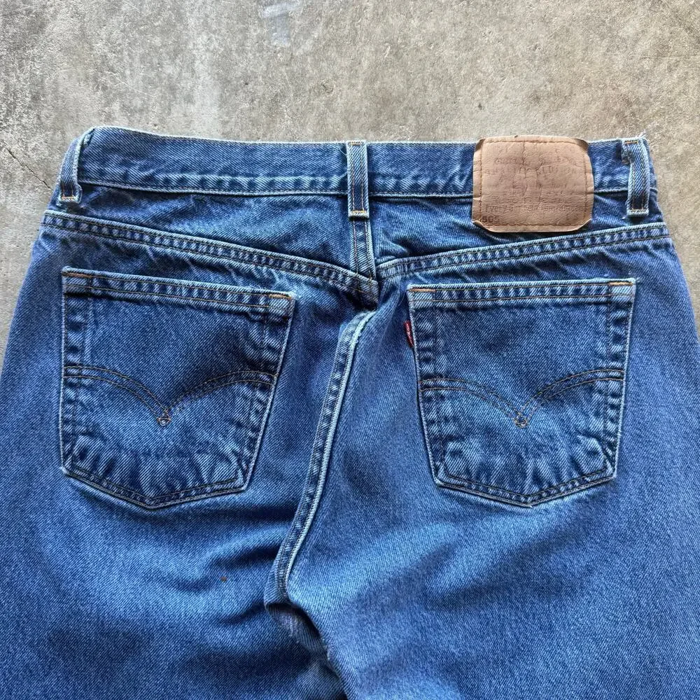 Vtg 1990s Levis 505s Medium Wash Denim Blue Jeans Size 32x29